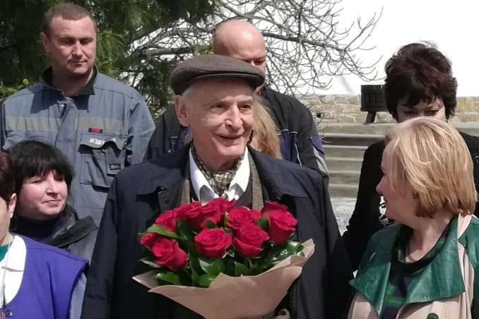 noviy svet lanovoy
