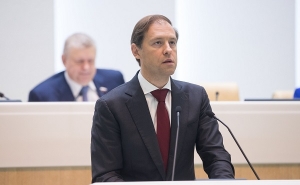 Денис Мантуров: введение ЕГАИС позволило сократить число преступлений на рынке спирта на 20%