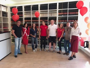 В Симферополе открылся фирменный бутик Alma Valley