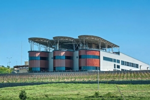 Alma Valley построит винзавод в Крыму мощностью 5,5 млн бутылок в год