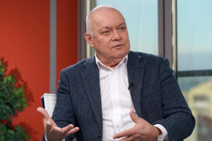 &laquo;Отныне вино &mdash; обязательно из винограда. И точка&raquo;