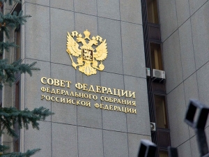 В Совфеде предложили материально заинтересовать регионы в продаже качественного алкоголя.