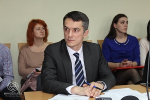 Представители Минсельхоза Крыма обсудили с законодателями и аграриями развитие виноградарства и виноделия