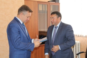 Владимир Скворцов провел встречу с бизнес-миссией Чувашской Республики