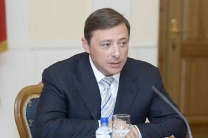 Александр Хлопонин провёл заседание Правительственной комиссии по повышению конкурентоспособности и регулированию алкогольного рынка