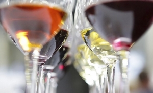 Vinexpo 2017: Alma Valley представила вина в Бордо