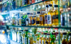 Минфин не изменит время продаж алкоголя