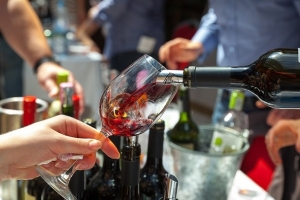 &laquo;Ялта Wine Fest&raquo;, Винный Фестиваль 15-16 августа в отеле &laquo;Ялта-Интурист&raquo;